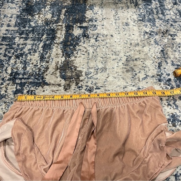 Victoria’s Secret Dusty Pink Sleep Shorts Size Medium - Picture 6 of 8